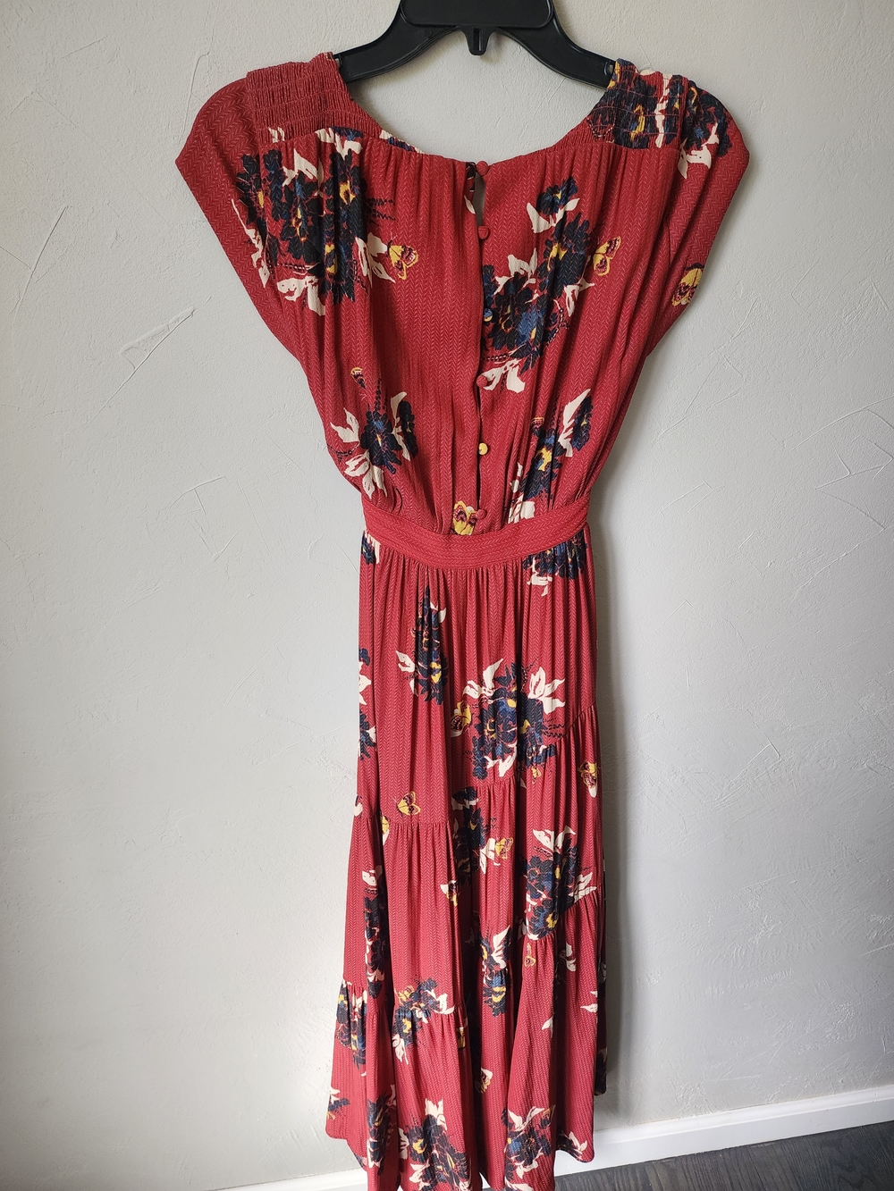 Free People Red Floral Tie-Waist Maxi Dress Size 0 NWT - Picture 6 of 7